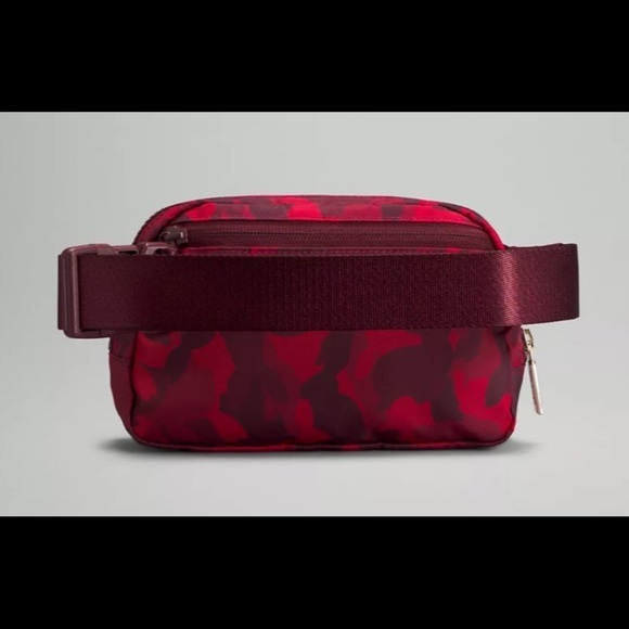 New year everywhere belt rabbit all over print , red multi - Picture 4 of 8